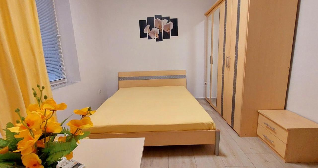 Amore 2- New Apartment In Top Center Варна Экстерьер фото